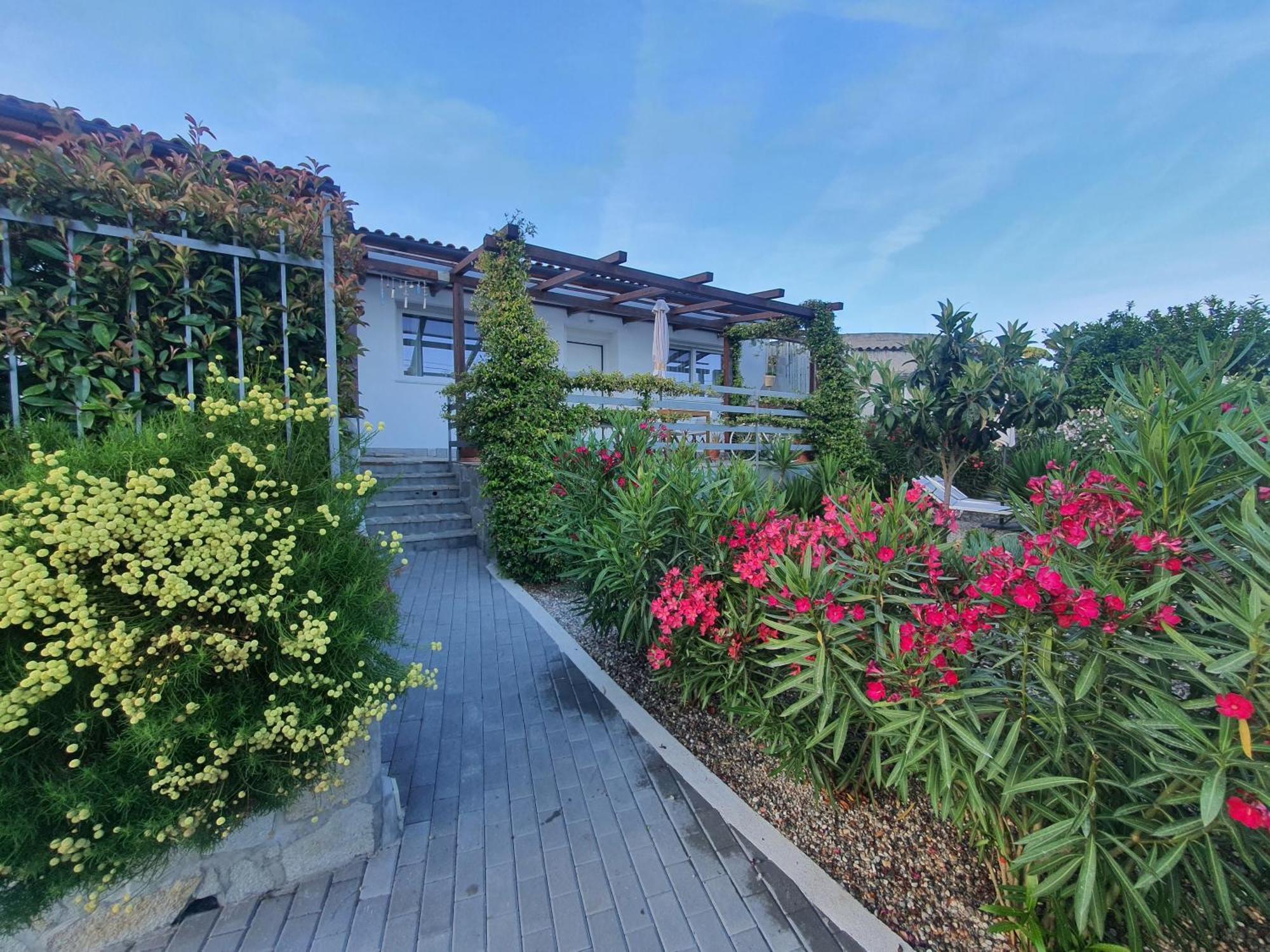 Residence Eucalyptus Suite 2 Casa Indipendente Sanremo Exterior photo